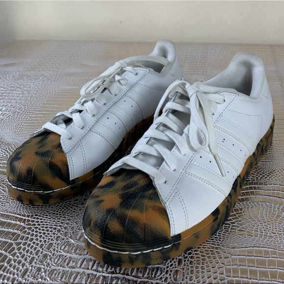 adidas Other - 💫Adidas / La marque Aux 3 Bandes